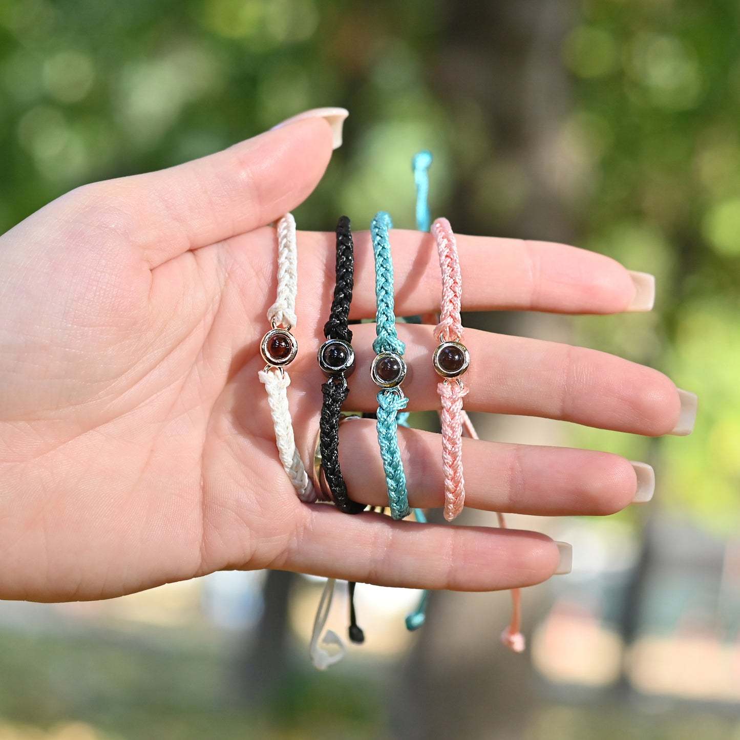 Kärleksarmband med Foto– Bär dina minnen nära